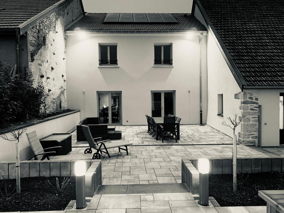 Chez La Rose Luxueuse Cottage Avec Jacuzzi Rouvres-la-Chétive Exteriör bild